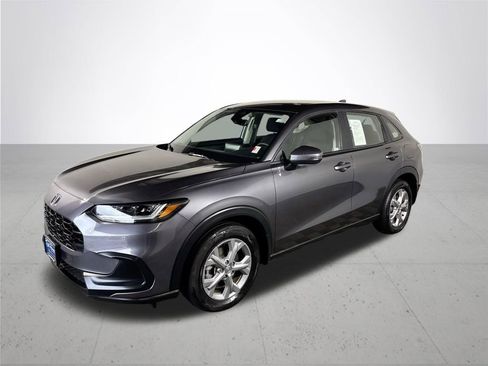Certified 2023 Honda HR-V LX image 2