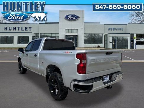 Used 2022 Chevrolet Silverado 1500 Custom AWD/4WD image 6