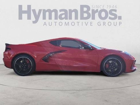 Used 2022 Chevrolet Corvette Stingray Coupe w/ Z51 Performance Package RWD image 2