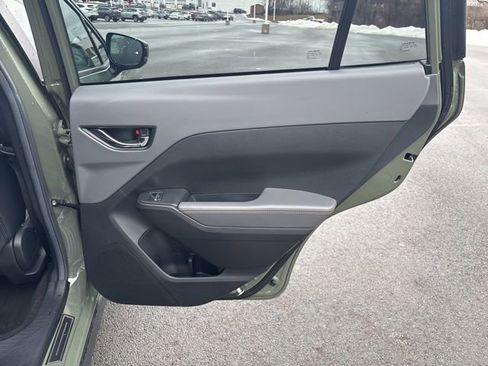 Used 2024 Subaru Crosstrek 2.5i Limited w/ Popular Package #3A image 15