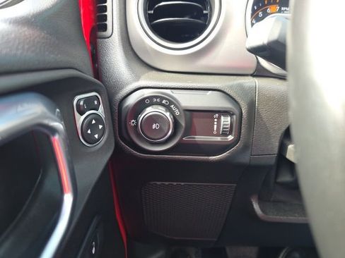 Used 2023 Jeep Wrangler Unlimited Sport w/ Sun And Sound Package AWD/4WD image 20