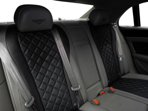 Used 2017 Bentley Flying Spur S V8 AWD/4WD image 36