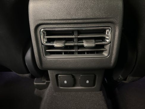 New 2026 Lincoln Corsair Reserve image 33