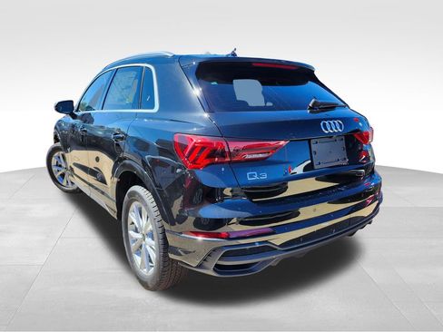 New 2025 Audi Q3 2.0T Premium image 3