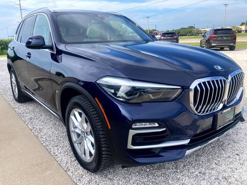 Used 2019 BMW X5 xDrive40i w/ Premium Package 2 image 4