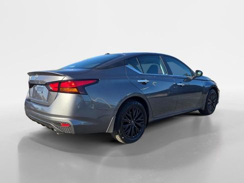 New 2025 Nissan Altima 2.5 SV w/ SV Special Edition Package image 6