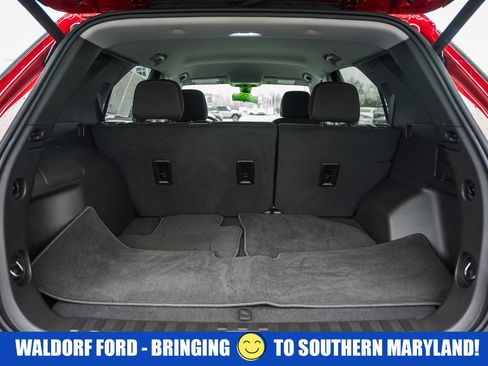 Used 2024 Chevrolet Equinox LT image 9