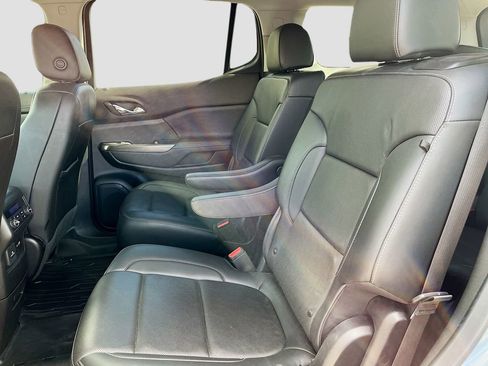 Used 2023 GMC Acadia SLT w/ Preferred Package AWD/4WD image 25