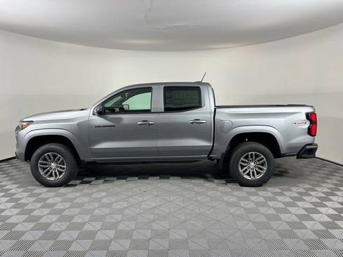 New 2025 Chevrolet Colorado LT w/ LT Convenience Package AWD/4WD image 4