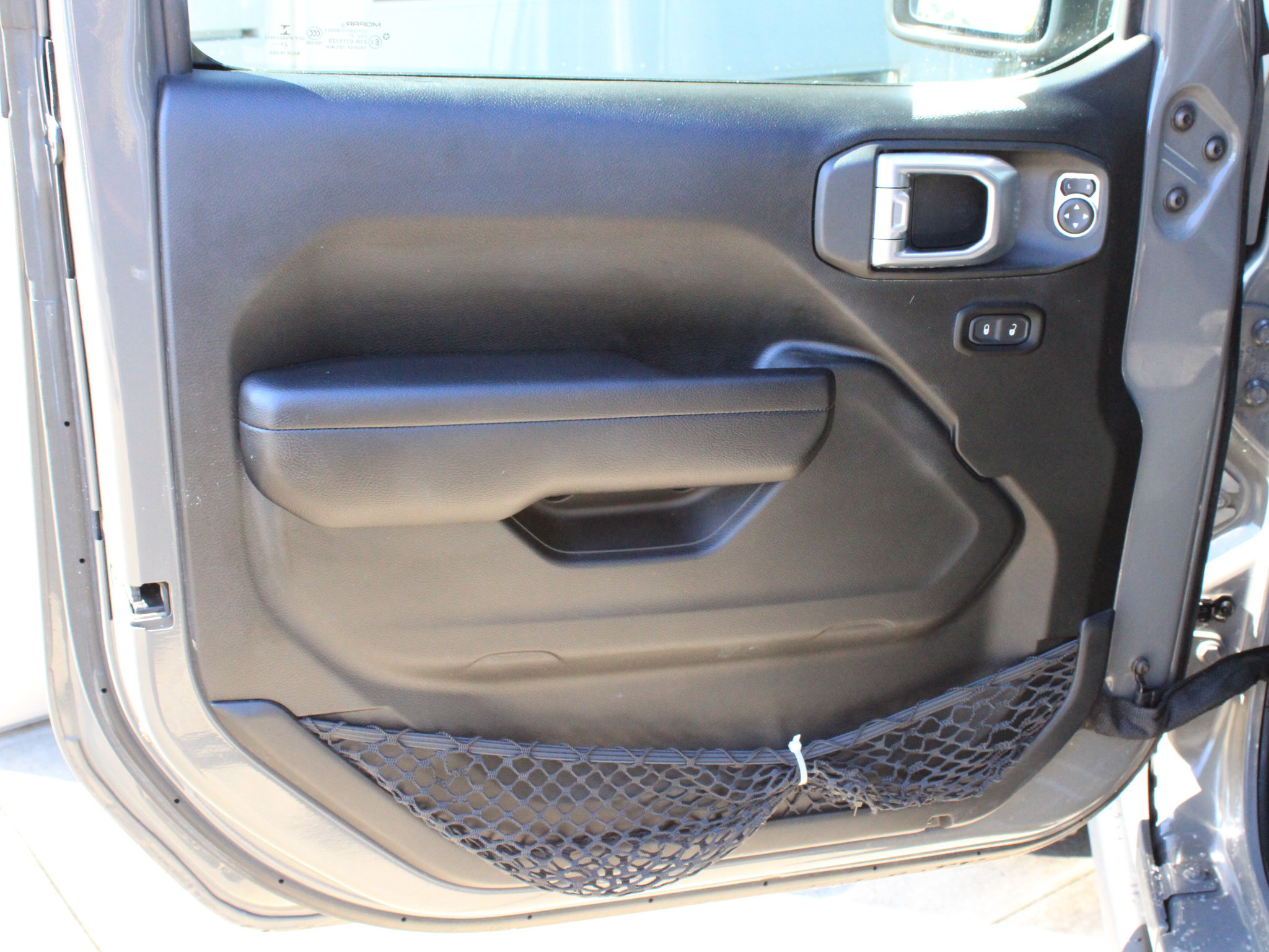Used 2021 Jeep Gladiator Sport AWD/4WD image 9