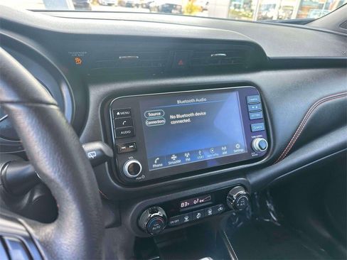 Certified 2024 Nissan Kicks SR image 27