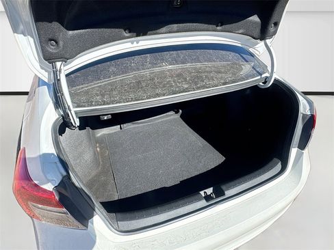 Used 2024 Honda Civic Sport image 23