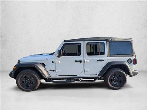 Used 2026 Jeep Wrangler Unlimited Sport AWD/4WD image 8