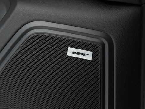 New 2026 Porsche Macan AWD/4WD image 33
