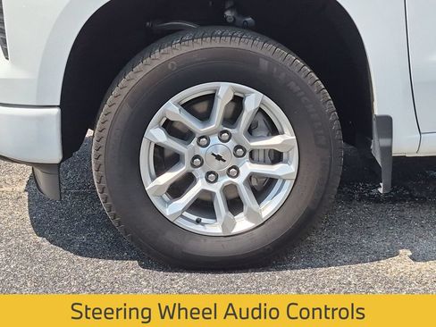Used 2026 Chevrolet Silverado 1500 RST AWD/4WD image 11