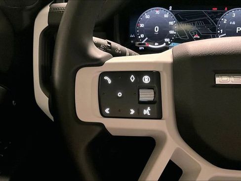 Certified 2025 Land Rover Defender 130 S image 20