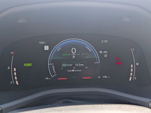 New 2026 Toyota Camry SE FWD image 11