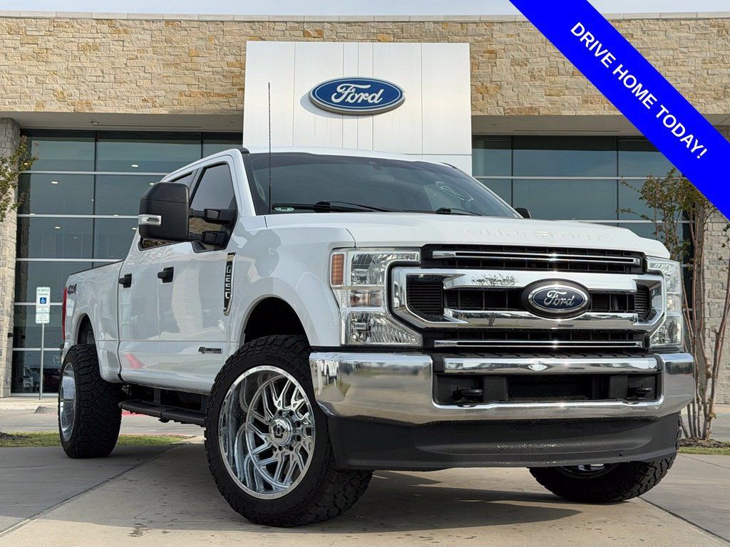 Used 2022 Ford F250 XLT AWD/4WD image 1