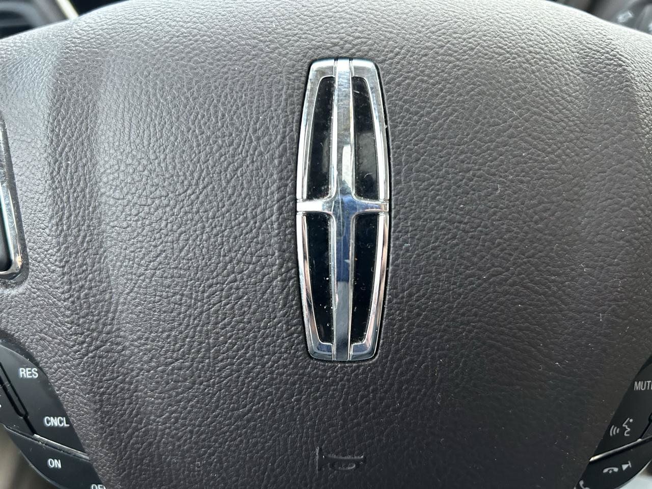Used 2017 Lincoln MKC Reserve w/ Lincoln MKC Climate Package AWD/4WD image 21