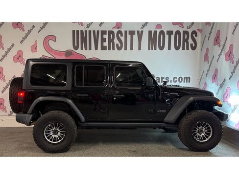 Used 2018 Jeep Wrangler Unlimited Sport S image 10