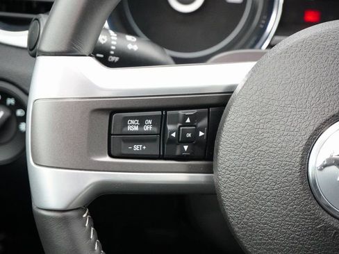 Used 2014 Ford Mustang GT Premium image 17