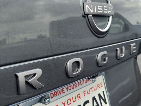 New 2026 Nissan Rogue SV FWD image 3