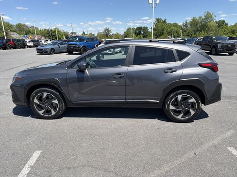 Used 2024 Subaru Crosstrek 2.5i Limited w/ Crosstrek Mirror Package AWD/4WD image 7