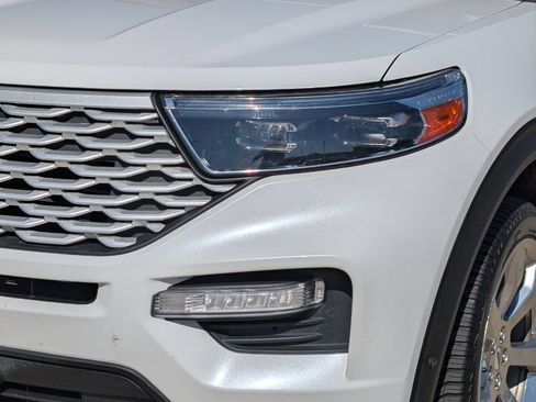 Used 2020 Ford Explorer Platinum w/ Premium Technology Package AWD/4WD image 10