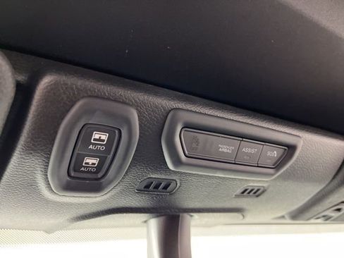 Used 2022 Jeep Wrangler Unlimited Sahara w/ Cold Weather Group image 34