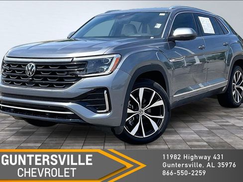 Used 2024 Volkswagen Atlas Cross Sport SEL Premium R-Line image 1