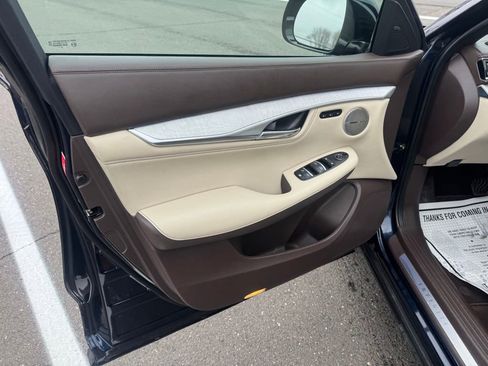 Used 2019 INFINITI QX50 Essential w/ Sensory Package AWD/4WD image 34