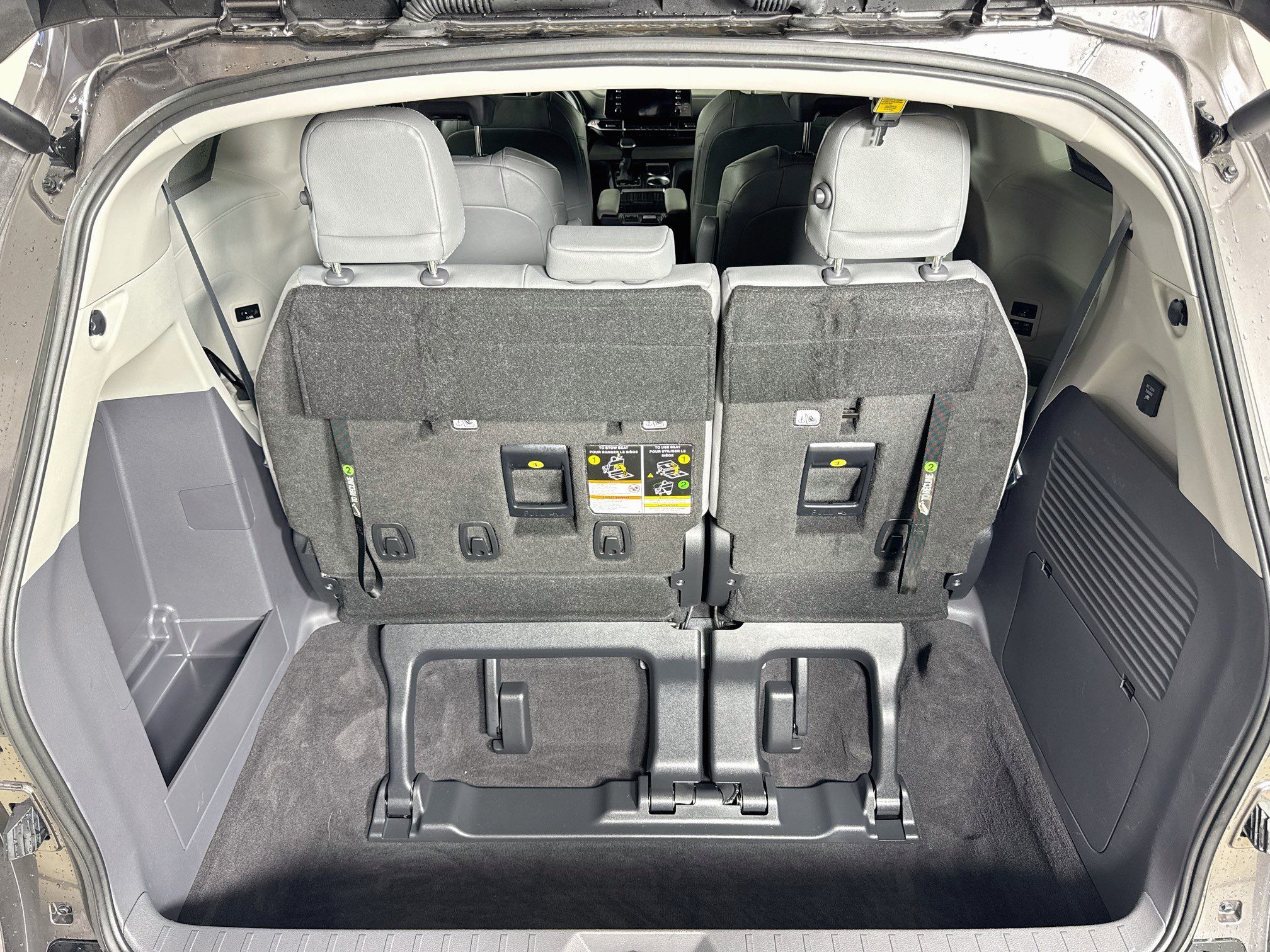 Certified 2023 Toyota Sienna Limited AWD/4WD image 24