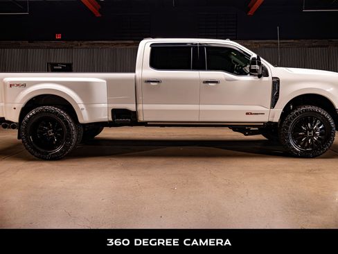 Used 2024 Ford F350 King Ranch w/ Chrome Package image 11