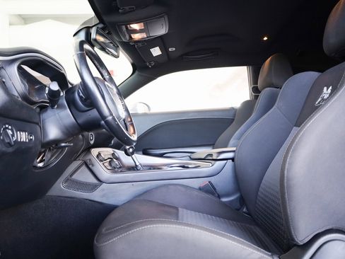 Used 2021 Dodge Challenger R/T Scat Pack w/ Shaker Package image 21