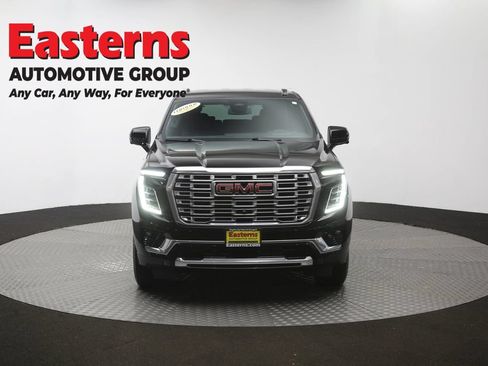 Used 2025 GMC Yukon XL Denali AWD/4WD image 57