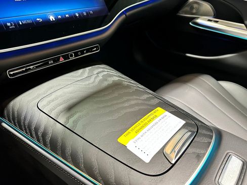 New 2026 Mercedes-Benz E 450 4MATIC Sedan image 12