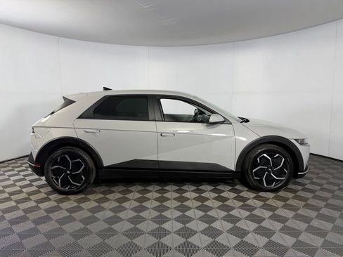 Used 2024 Hyundai Ioniq 5 SEL image 6
