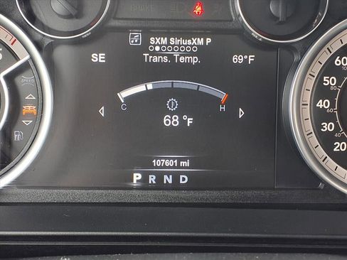 Used 2018 RAM 2500 Laramie w/ Convenience Group image 10