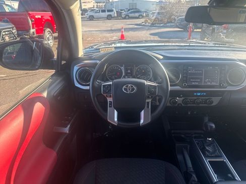 Used 2023 Toyota Tacoma 4x4 Double Cab image 13