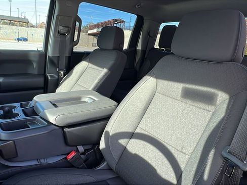 New 2026 Chevrolet Silverado 1500 Custom image 15