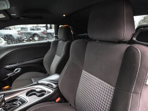 Used 2022 Dodge Challenger GT image 20