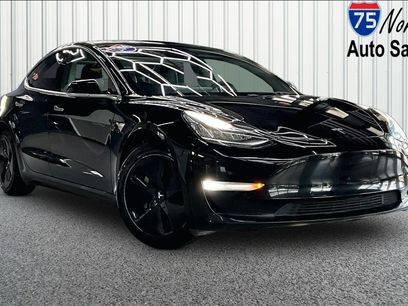 Used 2019 Tesla Model 3 Standard Range Plus