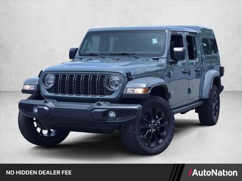 Used 2025 Jeep Gladiator Sport AWD/4WD image 1
