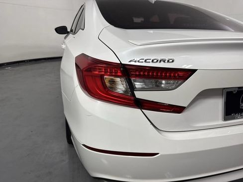 Used 2019 Honda Accord Sport image 30