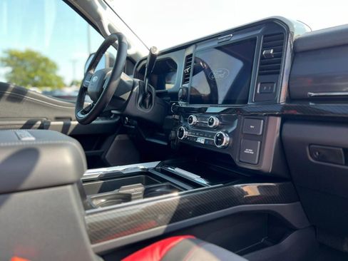 New 2025 Ford F250 Lariat w/ Lariat Ultimate Package image 35