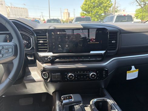 New 2026 GMC Sierra 1500 SLT w/ SLT Premium Package AWD/4WD image 28