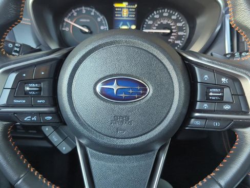Used 2022 Subaru Crosstrek 2.0i Premium w/ Moonroof Package image 16