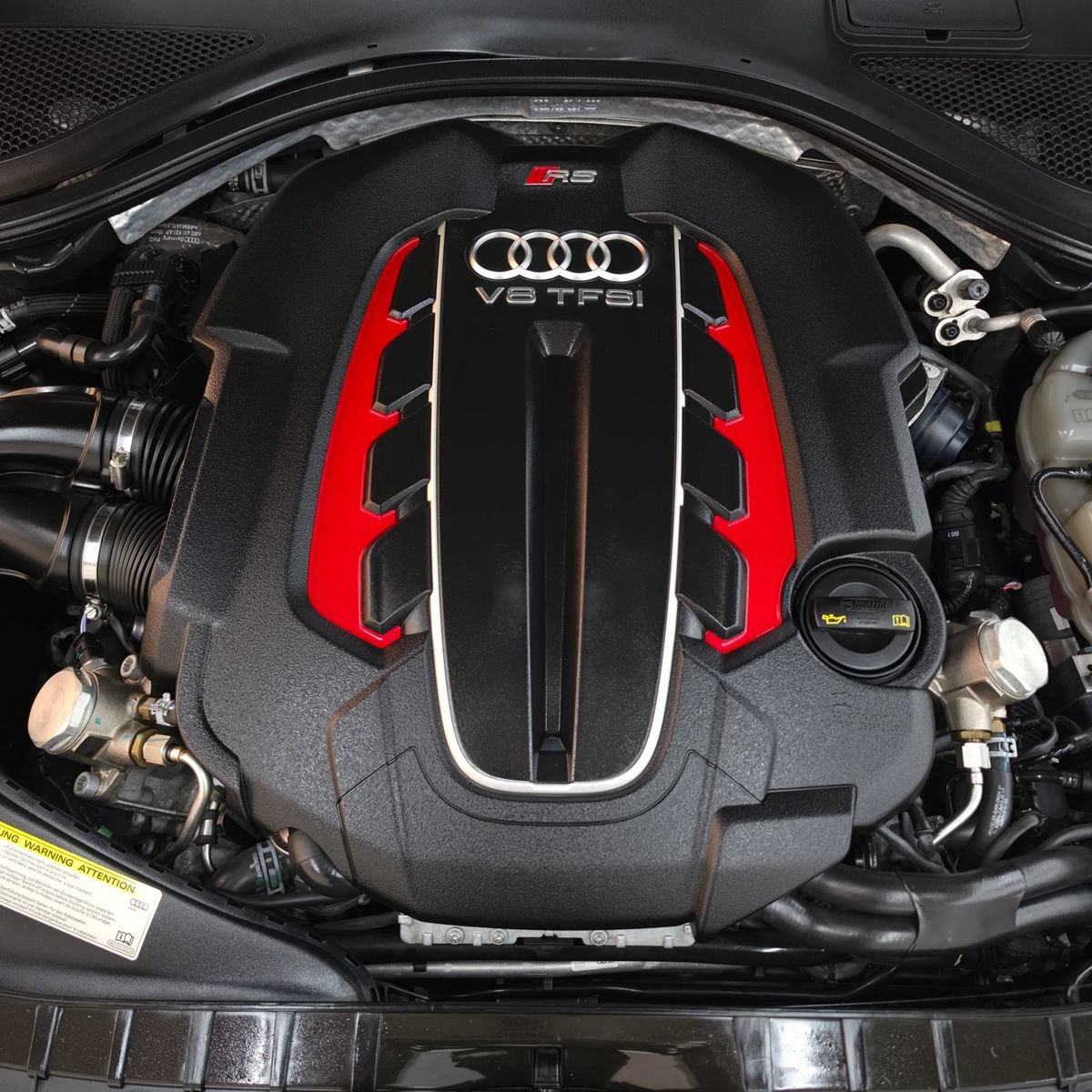Used 2016 Audi RS 7 Prestige w/ Carbon-Optic Package AWD/4WD image 13
