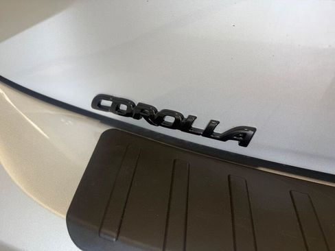 Used 2023 Toyota Corolla SE FWD image 14