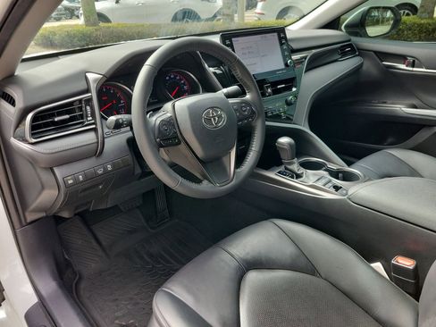 Used 2023 Toyota Camry XSE image 15